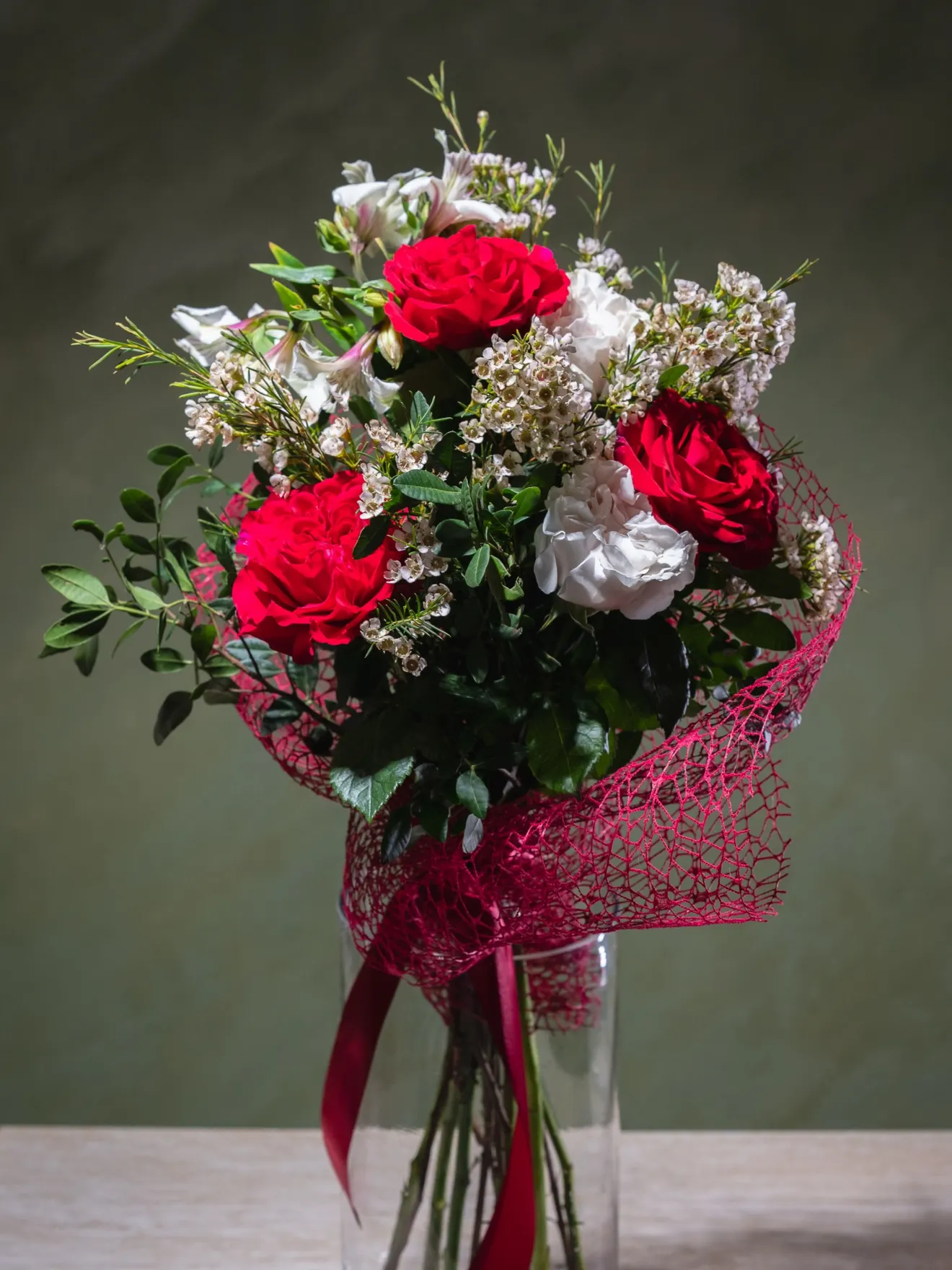 Buchet Scarlet